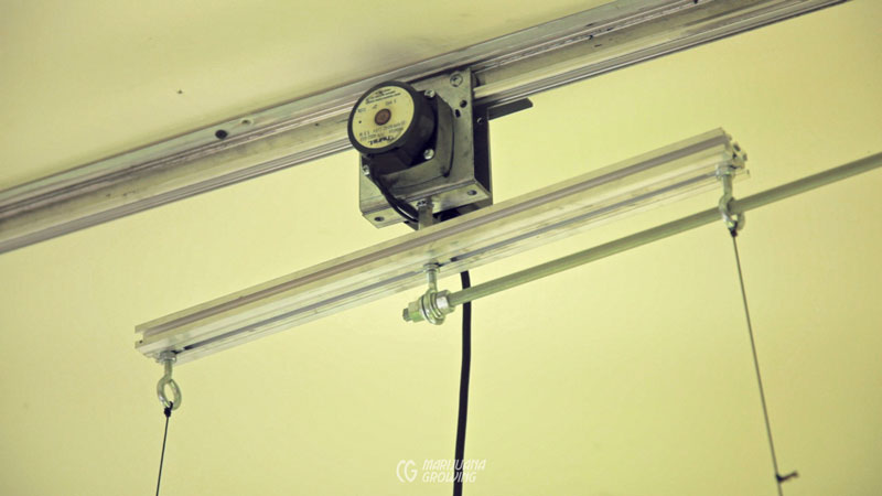 0-me-ch-17-light-mover