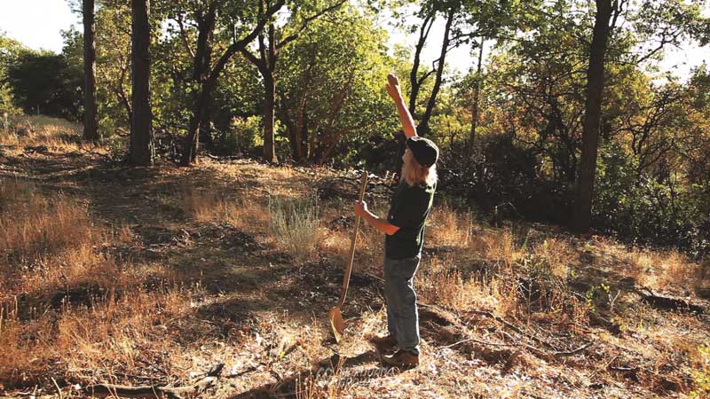 me-ch-12-jorge-sighting-garden-800x450-1